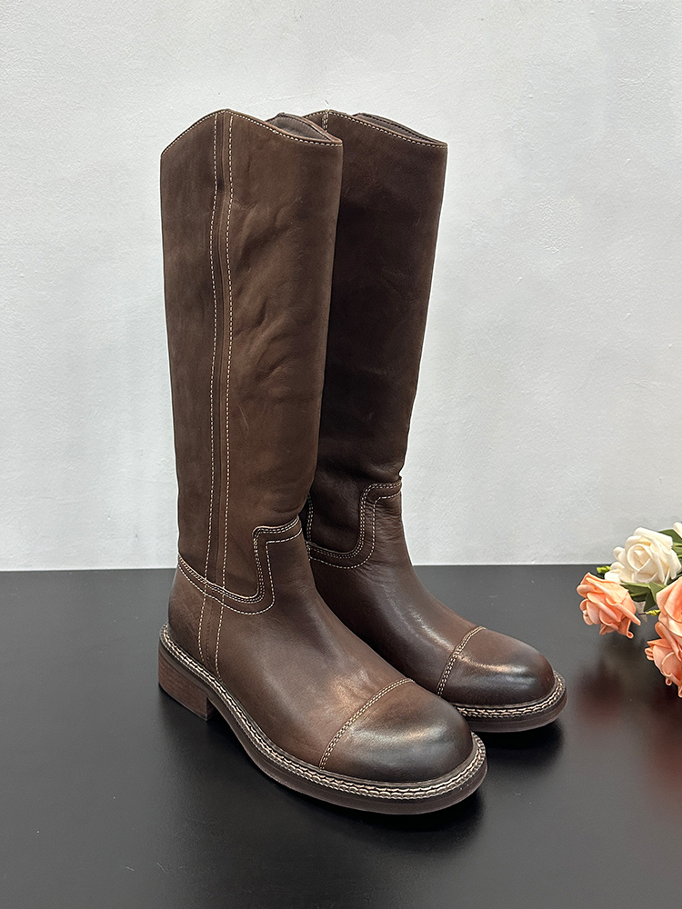 Retro Leather Long Boots for Women - 2025 Winter Fashion, Slimming Versatile Riding Boots with Thick Sole and Plush Design Retro Leather Long Boots for Women - 2025 Winter Fashion, Slimming Versatile Riding Boots with Thick Sole and Plush Design