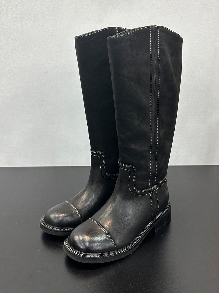 Retro Leather Long Boots for Women - 2025 Winter Fashion, Slimming Versatile Riding Boots with Thick Sole and Plush Design