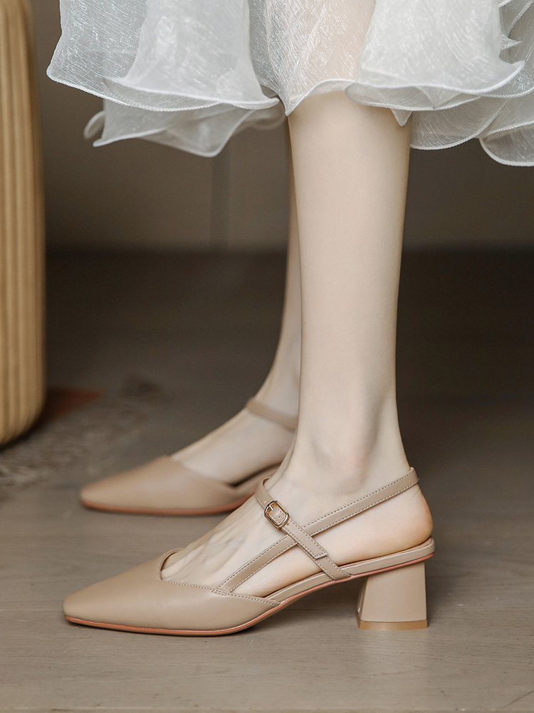 Retro Mary Jane Backless Chunky Heel Square Toe Sandals - Women's Mid-Heel Closed-Toe Summer Shoes in Nude