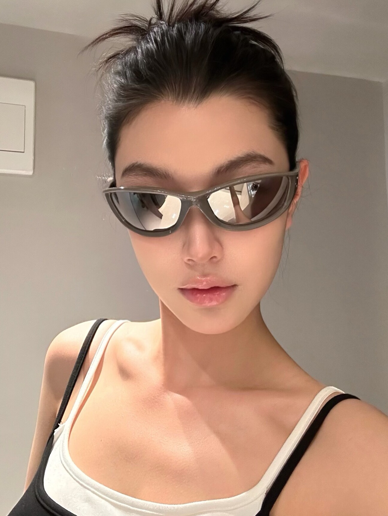 Retro Mercury Color Cycling Sunglasses for Mountaineering - UV Protection, High-End Sports Eyewear, European & American Style