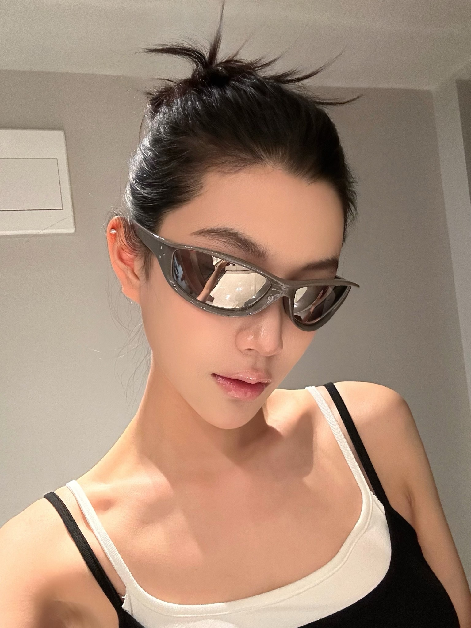 Retro Mercury Color Cycling Sunglasses for Mountaineering - UV Protection, High-End Sports Eyewear, European & American Style Retro Mercury Color Cycling Sunglasses for Mountaineering - UV Protection, High-End Sports Eyewear, European & American Style