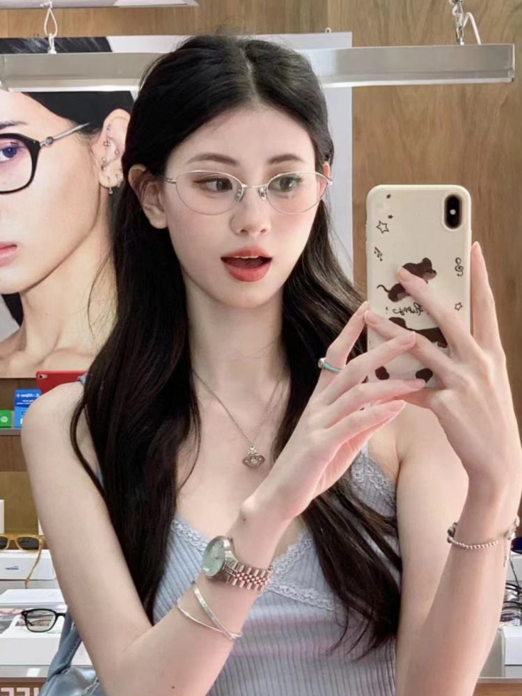 Retro Metal Cat-Eye Glasses for Women - Silver Frame, Prescription Ready, Blue Light Blocking, Stylish and Cool Look Retro Metal Cat-Eye Glasses for Women - Silver Frame, Prescription Ready, Blue Light Blocking, Stylish and Cool Look