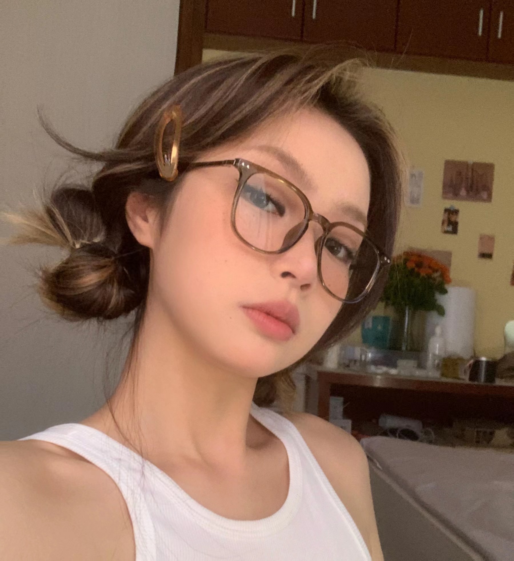 Retro Olive Green Square Glasses for Round Faces - Flat Lens Women's Eyewear, Y2K Style Retro Olive Green Square Glasses for Round Faces - Flat Lens Women's Eyewear, Y2K Style