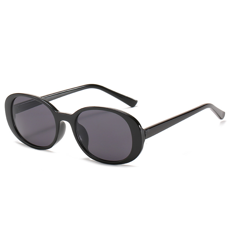 Retro Oval Red Sunglasses for Women - Stylish UV Protection, Trendy Street Style, Flattering for Round Faces Retro Oval Red Sunglasses for Women - Stylish UV Protection, Trendy Street Style, Flattering for Round Faces