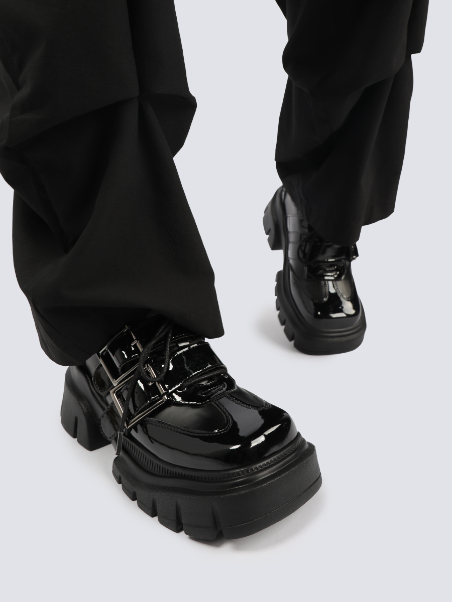 Retro Punk Small Leather Flats for Women - 2025 Spring/Summer Thick-Soled Black British Style Shoes Retro Punk Small Leather Flats for Women - 2025 Spring/Summer Thick-Soled Black British Style Shoes