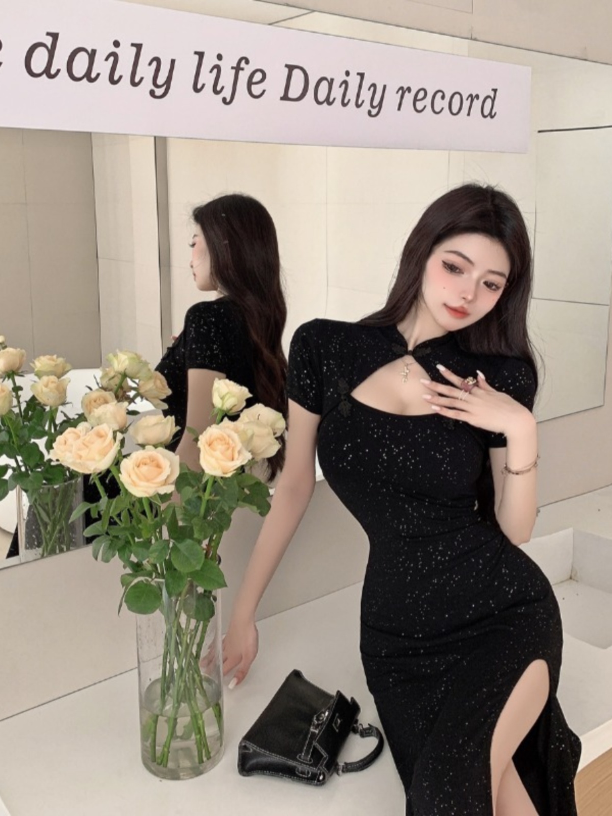 Retro Sexy Black Cheongsam Dress - Slim Fit Bodycon with Short Sleeves and Long Skirt for Summer Elegance Retro Sexy Black Cheongsam Dress - Slim Fit Bodycon with Short Sleeves and Long Skirt for Summer Elegance