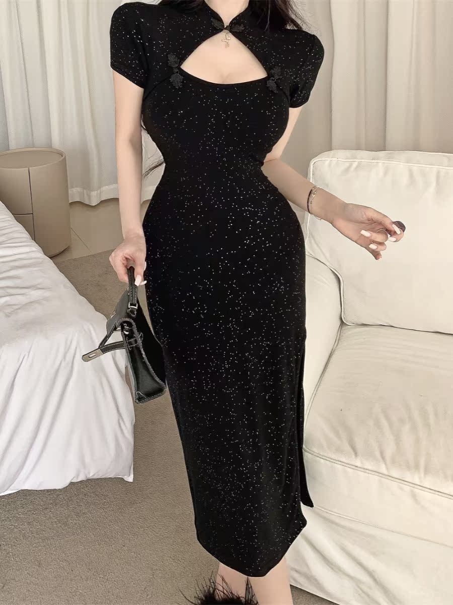 Retro Sexy Black Cheongsam Dress - Slim Fit Bodycon with Short Sleeves and Long Skirt for Summer Elegance Retro Sexy Black Cheongsam Dress - Slim Fit Bodycon with Short Sleeves and Long Skirt for Summer Elegance