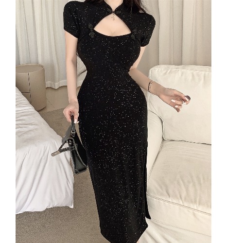 Retro Sexy Black Cheongsam Dress - Slim Fit Bodycon with Short Sleeves and Long Skirt for Summer Elegance