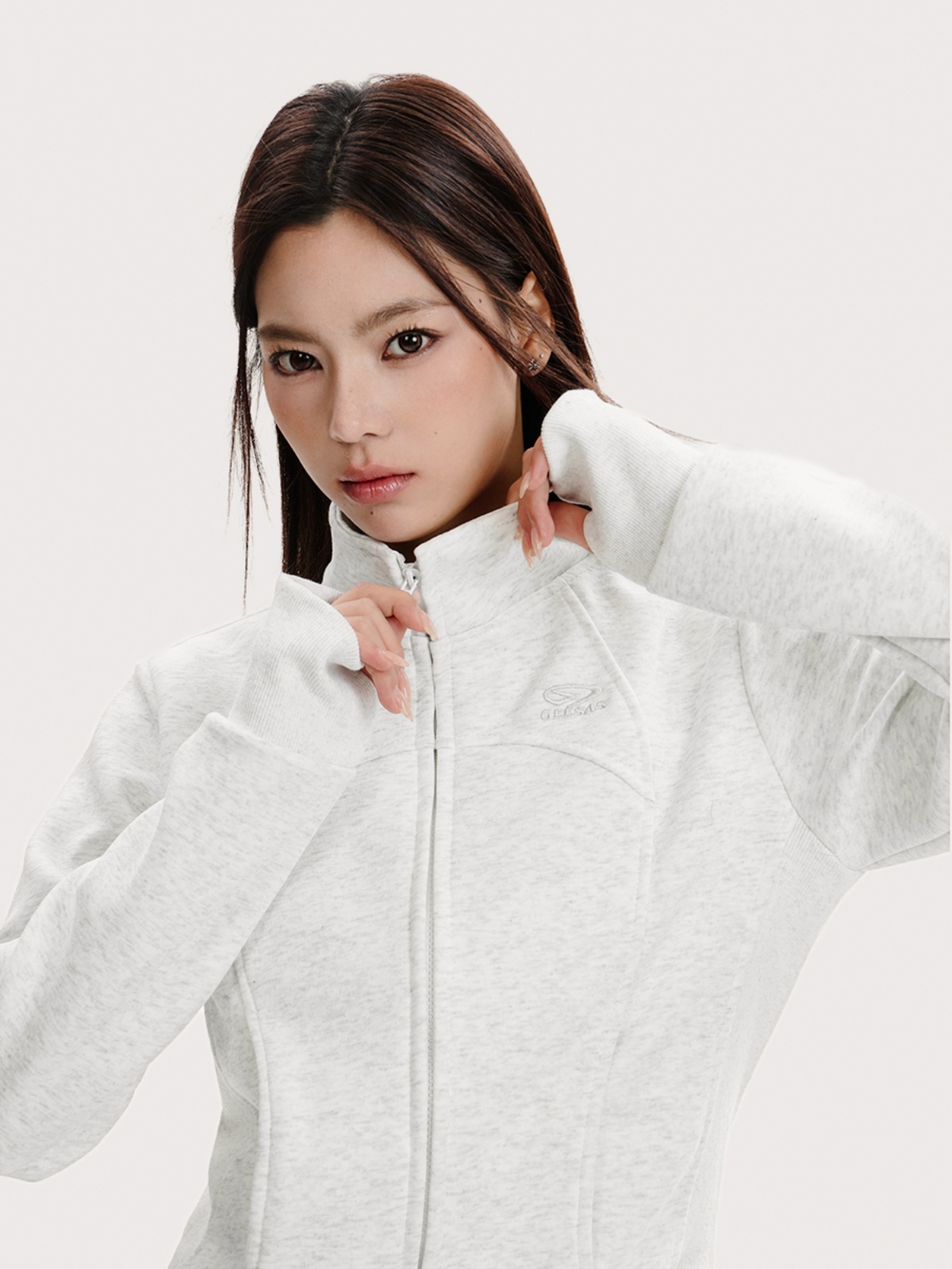 Retro Slim Fit Sports Cardigan Hoodie for Women - Trendy Short Casual Jacket with American Style, Perfect for Y2K and Everyday Wear Retro Slim Fit Sports Cardigan Hoodie for Women - Trendy Short Casual Jacket with American Style, Perfect for Y2K and Everyday Wear