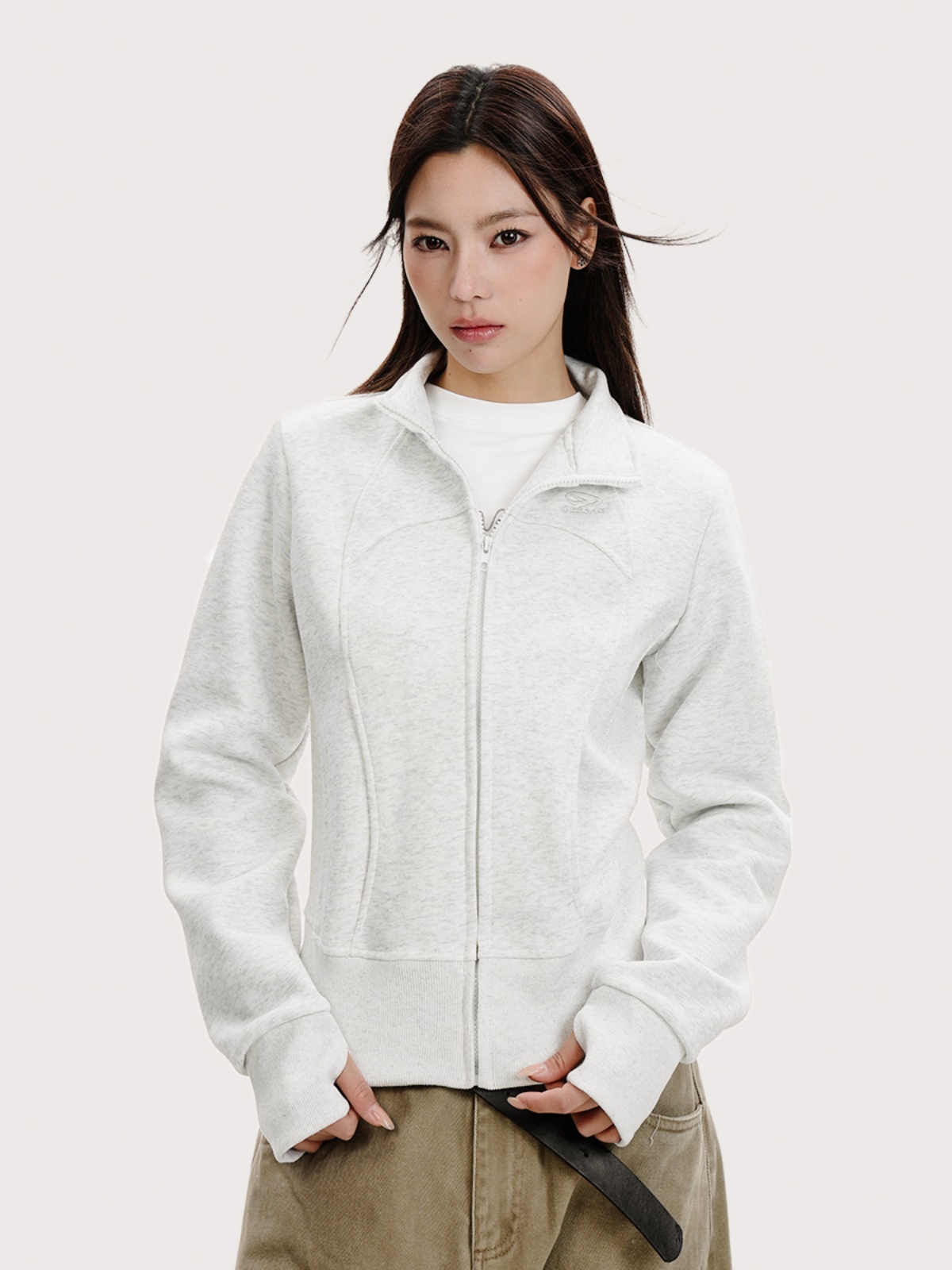 Retro Slim Fit Sports Cardigan Hoodie for Women - Trendy Short Casual Jacket with American Style, Perfect for Y2K and Everyday Wear Retro Slim Fit Sports Cardigan Hoodie for Women - Trendy Short Casual Jacket with American Style, Perfect for Y2K and Everyday Wear