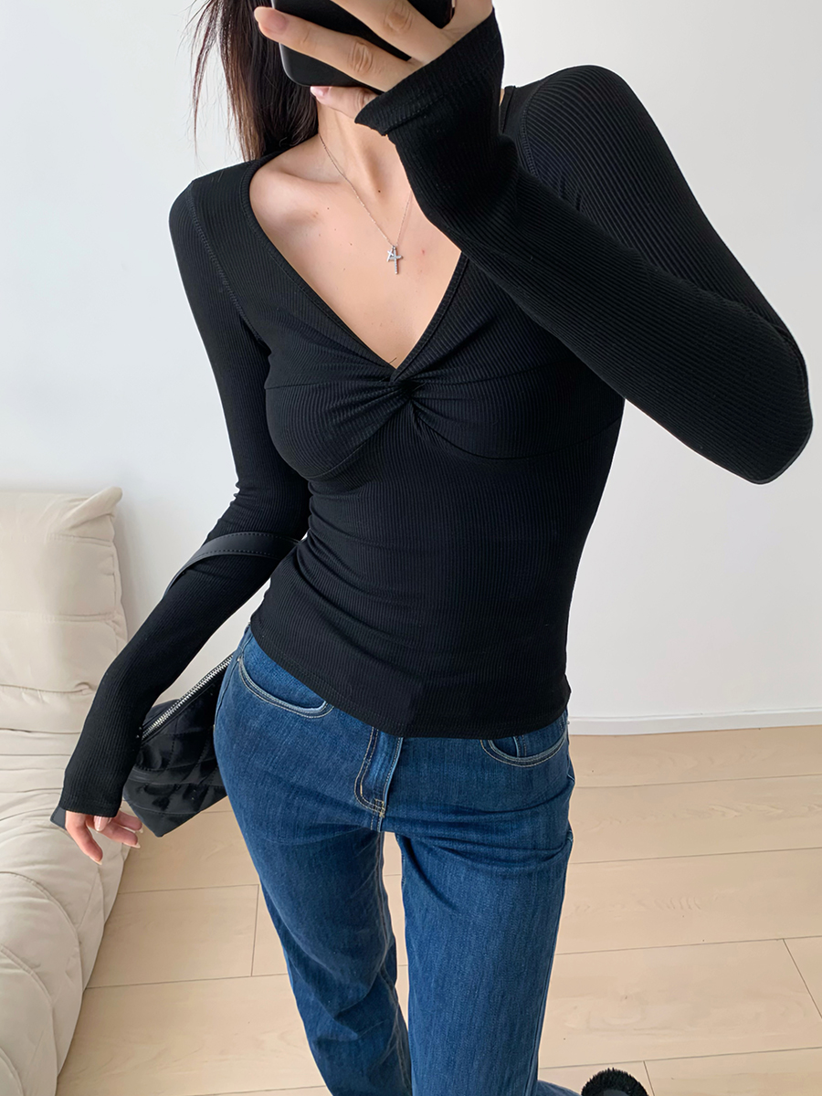 Retro Slimming Long Sleeve V-Neck Cross Twist Ribbed T-Shirt - Sexy Basic Top for 90s and Y2K Fashion Lovers Retro Slimming Long Sleeve V-Neck Cross Twist Ribbed T-Shirt - Sexy Basic Top for 90s and Y2K Fashion Lovers