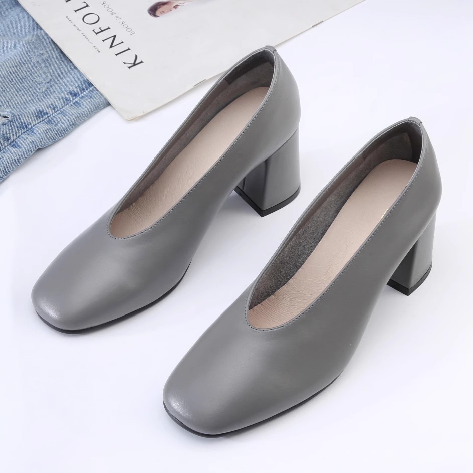 Retro Soft Leather High Heels for Women - 2025 Spring Square Toe Chunky Heels, Elegant Grandma Style, Comfortable Evening Shoes Retro Soft Leather High Heels for Women - 2025 Spring Square Toe Chunky Heels, Elegant Grandma Style, Comfortable Evening Shoes