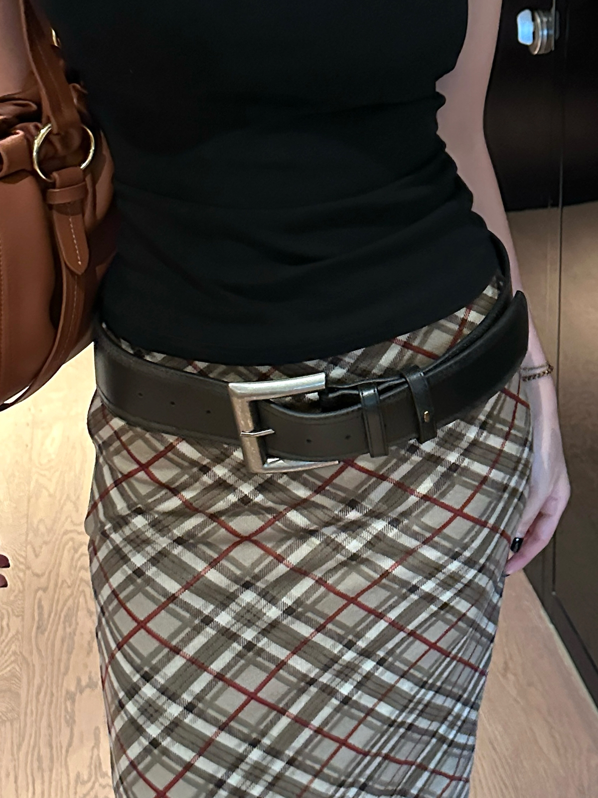 Retro Square Buckle Metal Belt - Unisex Head Layer Texture Fashion Accessory for Versatile Basic Style