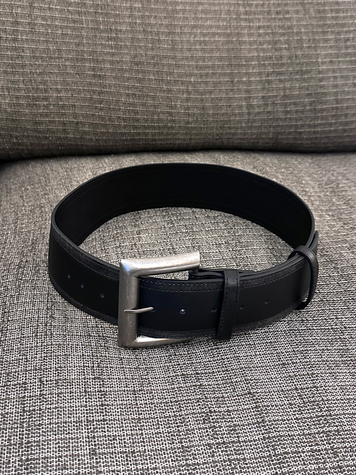 Retro Square Buckle Metal Belt - Unisex Head Layer Texture Fashion Accessory for Versatile Basic Style