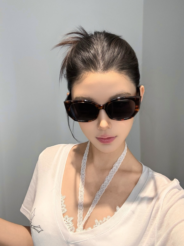 Retro Square Cat Eye Sunglasses for Women - 2025 High-End Slimming Design for Big Faces, Trendy European and American Style