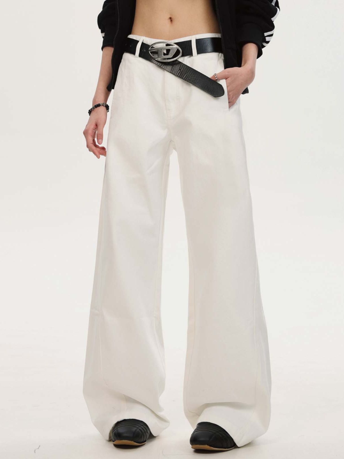 Retro Straight Micro-Flare Casual Pants for Men and Women, Loose Wide-Leg Streetwear, Versatile Floor-Length Trousers, 90s American Style Retro Straight Micro-Flare Casual Pants for Men and Women, Loose Wide-Leg Streetwear, Versatile Floor-Length Trousers, 90s American Style