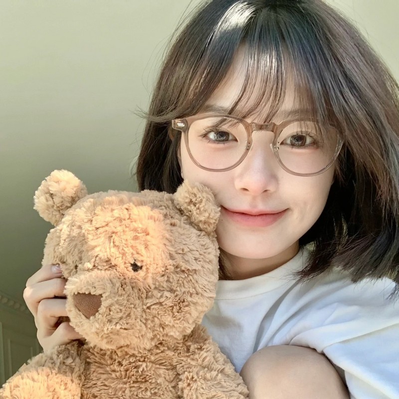 Retro Transparent Tea-Colored Small Face Round Frame Glasses - Korean Style No-Makeup Look for Students Retro Transparent Tea-Colored Small Face Round Frame Glasses - Korean Style No-Makeup Look for Students