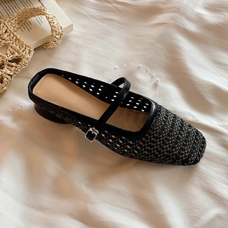 Retro Woven Hollow Square-Toe One-Strap Chunky-Heeled Mules for Women - Stylish Closed-Toe Summer Beach Sandals Retro Woven Hollow Square-Toe One-Strap Chunky-Heeled Mules for Women - Stylish Closed-Toe Summer Beach Sandals