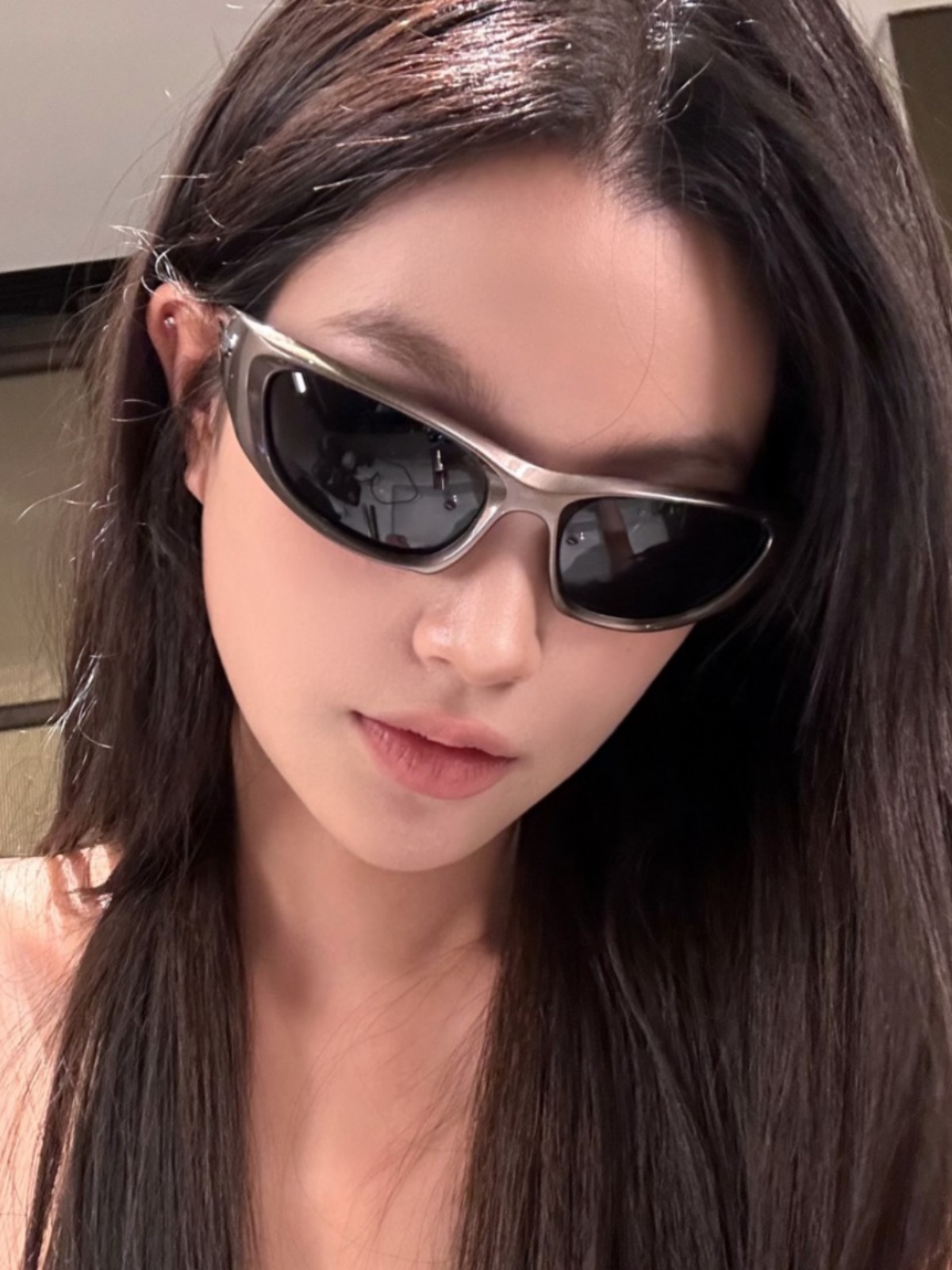 Retro Y2K Women's Outdoor Hiking Cycling Sunglasses - UV Protection and Windproof Stylish Design Retro Y2K Women's Outdoor Hiking Cycling Sunglasses - UV Protection and Windproof Stylish Design