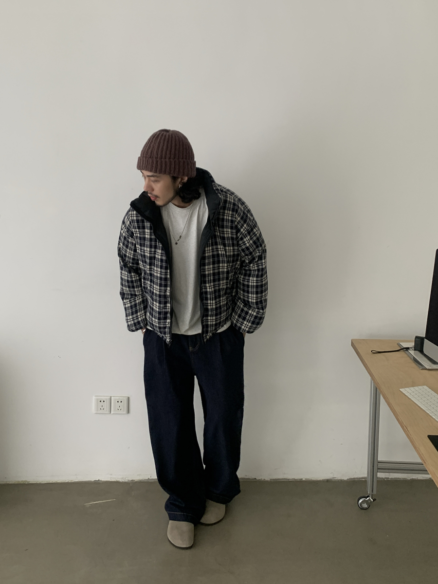 Reversible Plaid Cotton Jacket for Men and Women - Vintage Winter Short Coat with Clean Fit, Y2K Style Reversible Plaid Cotton Jacket for Men and Women - Vintage Winter Short Coat with Clean Fit, Y2K Style