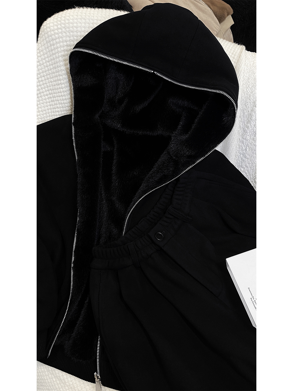 Reversible Plush Hooded Jacket and Casual Long Pants Set - American Retro Winter Fashion, Cozy Outfit for Stylish Comfort Reversible Plush Hooded Jacket and Casual Long Pants Set - American Retro Winter Fashion, Cozy Outfit for Stylish Comfort