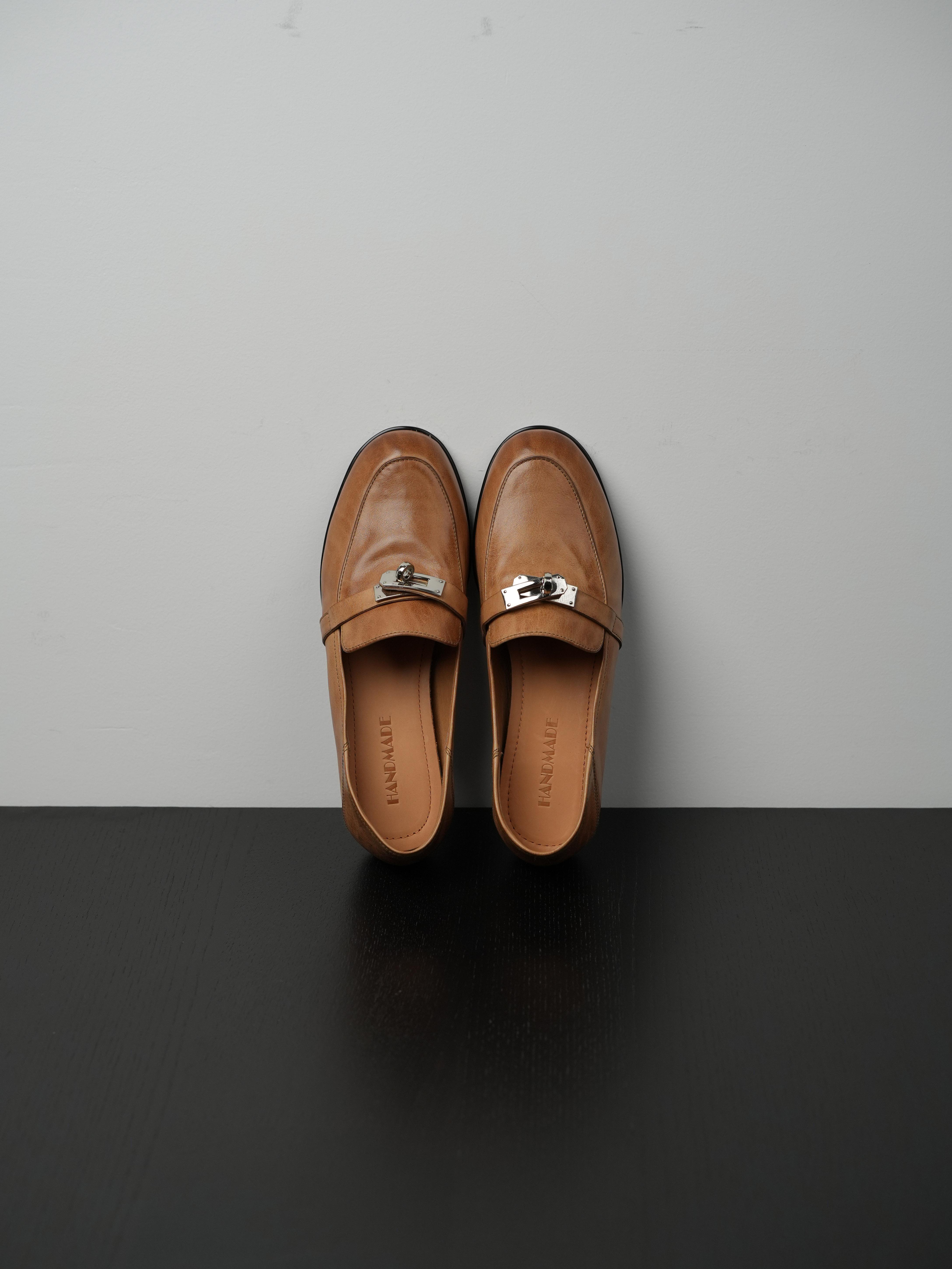 Round Toe Deep Mouth Mule Shoes Low Heel Soft Bottom Versatile Flat Loafers with Metal Buckle for Spring Style Round Toe Deep Mouth Mule Shoes Low Heel Soft Bottom Versatile Flat Loafers with Metal Buckle for Spring Style