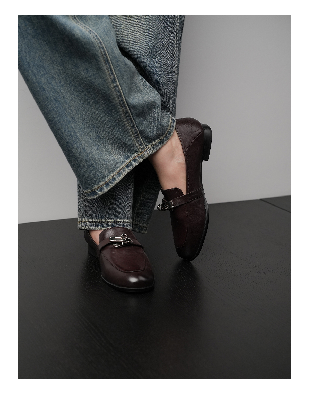 Round Toe Deep Mouth Mule Shoes Low Heel Soft Bottom Versatile Flat Loafers with Metal Buckle for Spring Style Round Toe Deep Mouth Mule Shoes Low Heel Soft Bottom Versatile Flat Loafers with Metal Buckle for Spring Style