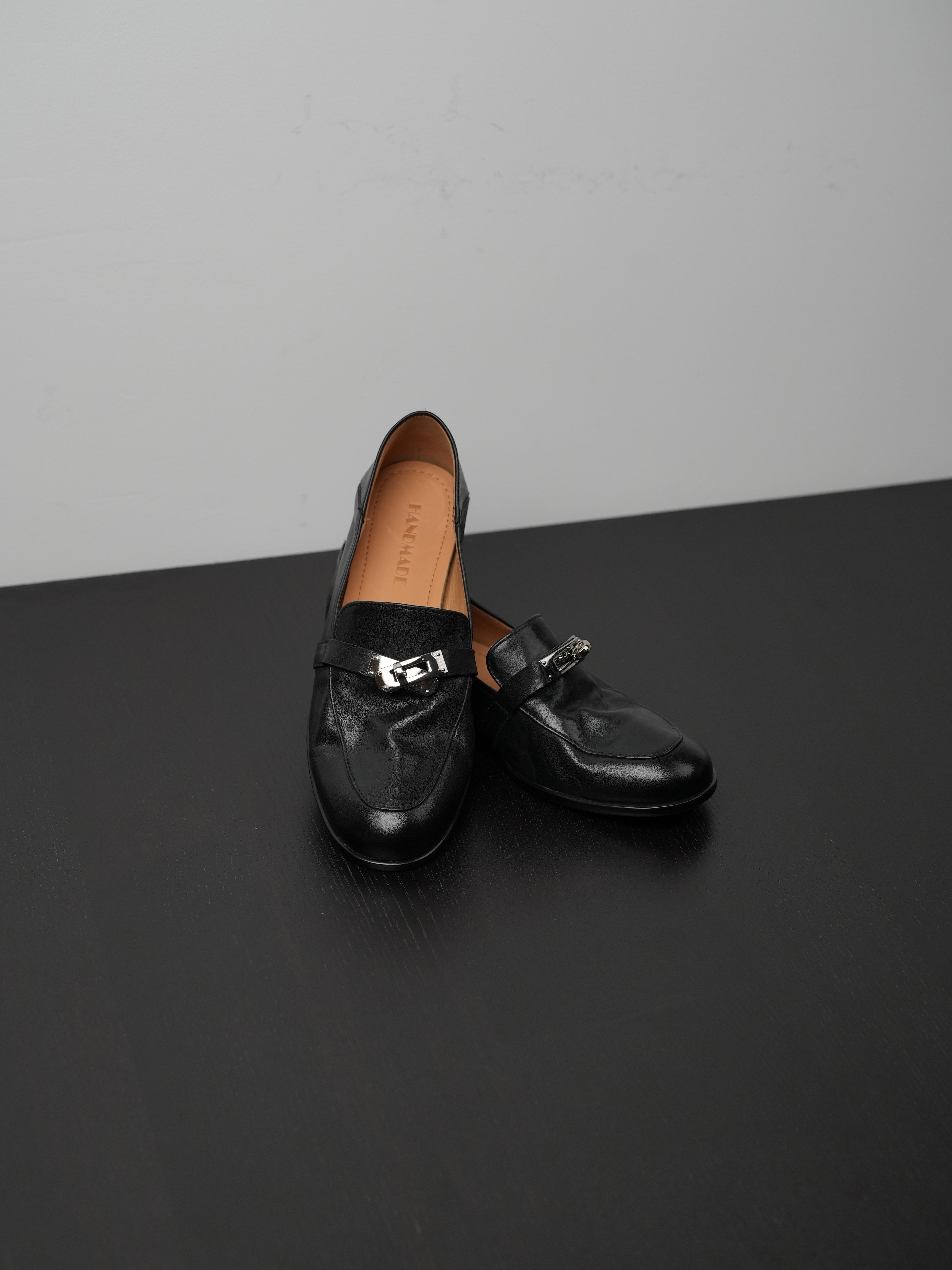 Round Toe Deep Mouth Mule Shoes Low Heel Soft Bottom Versatile Flat Loafers with Metal Buckle for Spring Style Round Toe Deep Mouth Mule Shoes Low Heel Soft Bottom Versatile Flat Loafers with Metal Buckle for Spring Style