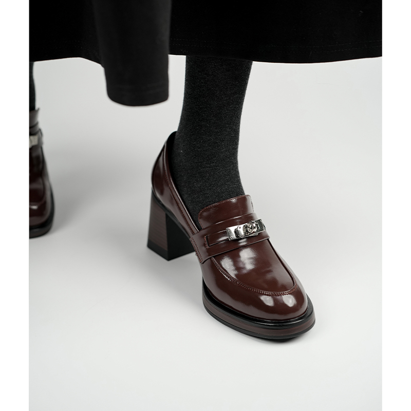 Round Toe High Heel Loafers for Women, Chunky Heel Height-Increasing Flats with Metal Buckle, All-Season Stylish Footwear Round Toe High Heel Loafers for Women, Chunky Heel Height-Increasing Flats with Metal Buckle, All-Season Stylish Footwear