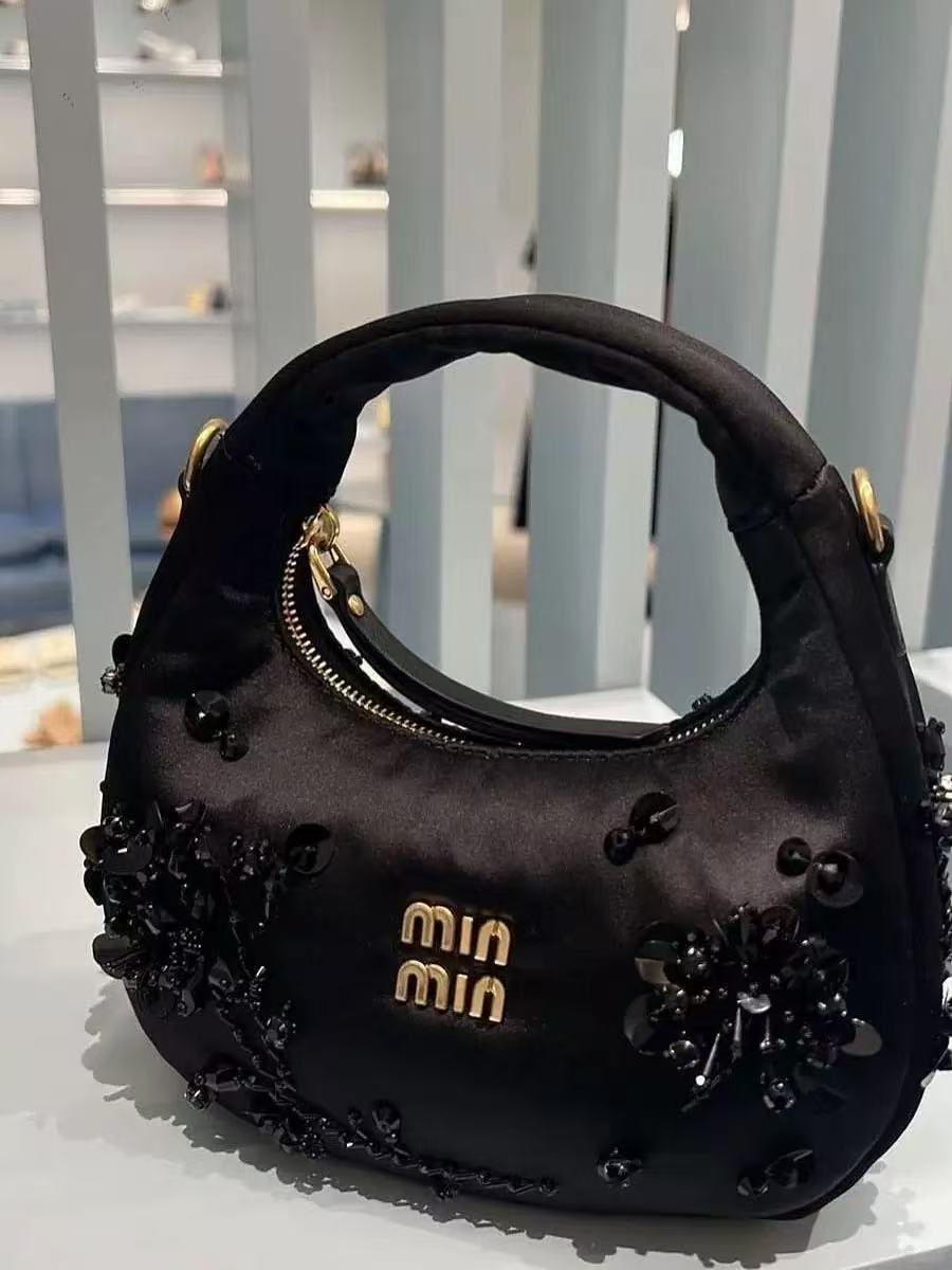 Sequin Flower Mini Handbag with Letter Embroidery - Dark Exquisite Crossbody Chain Bag for Women - Trendy 2025 Fashion Accessory Sequin Flower Mini Handbag with Letter Embroidery - Dark Exquisite Crossbody Chain Bag for Women - Trendy 2025 Fashion Accessory