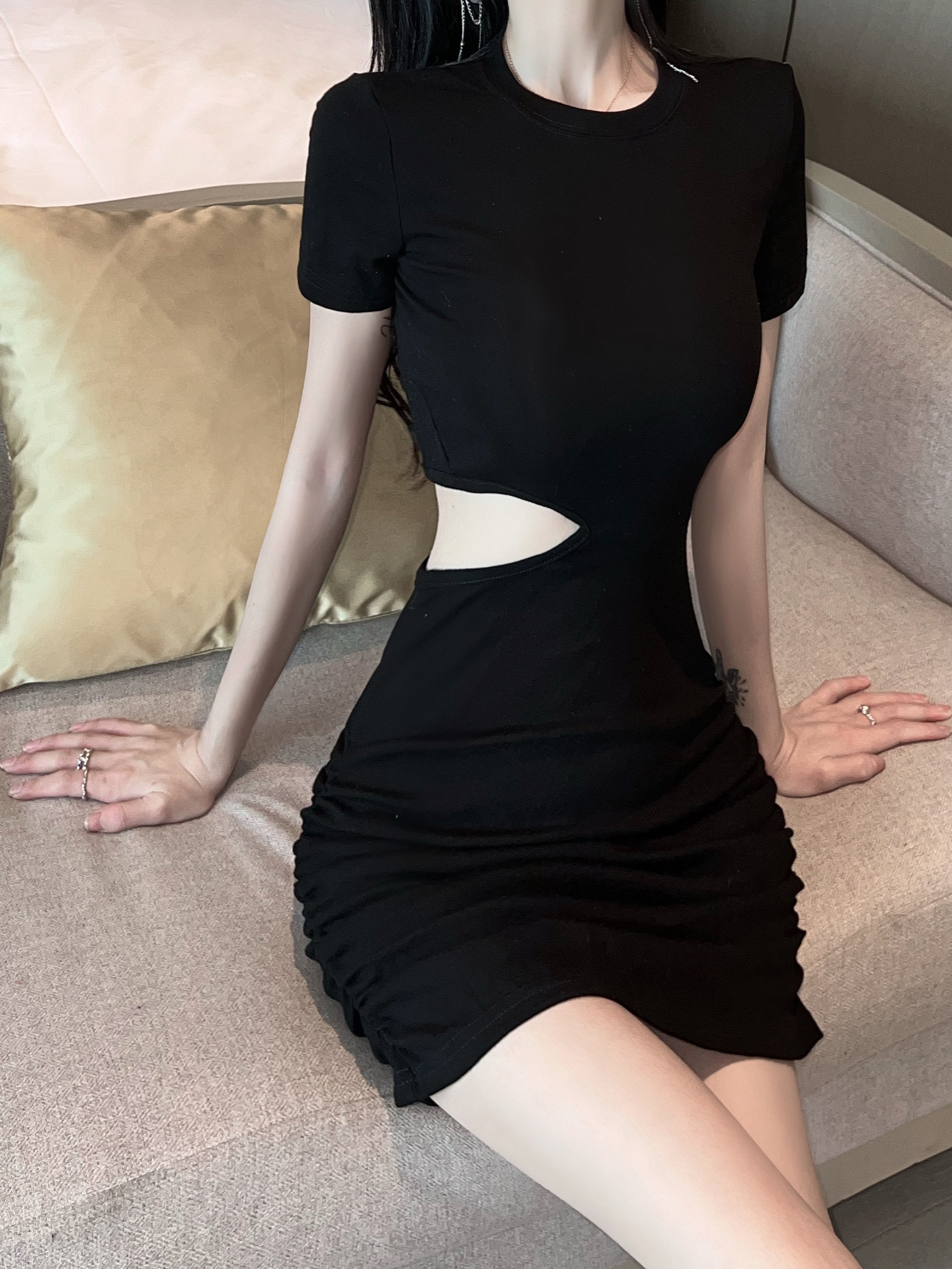 Sexy Bodycon T-Shirt Dress for Nightclub - Short Sleeve, Slim Fit, Summer Cotton, Flattering Skirt, Perfect for Hot Girls Sexy Bodycon T-Shirt Dress for Nightclub - Short Sleeve, Slim Fit, Summer Cotton, Flattering Skirt, Perfect for Hot Girls