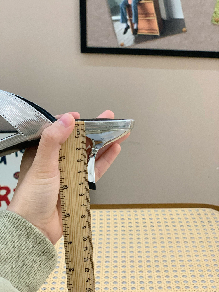 Sexy Floral Rhinestone Slide Sandals for Women - Comfortable Open-Toe Thin-Heeled Square-Toe Summer Footwear 2025 Sexy Floral Rhinestone Slide Sandals for Women - Comfortable Open-Toe Thin-Heeled Square-Toe Summer Footwear 2025