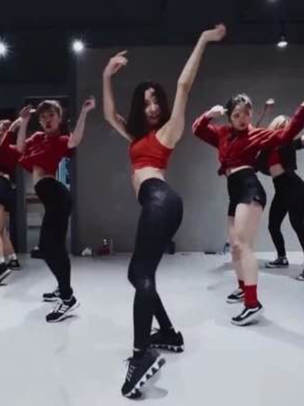 Sexy Hip Hop Crop Top for Women - Jazz Dance Tank Outerwear, Street Style Dancewear