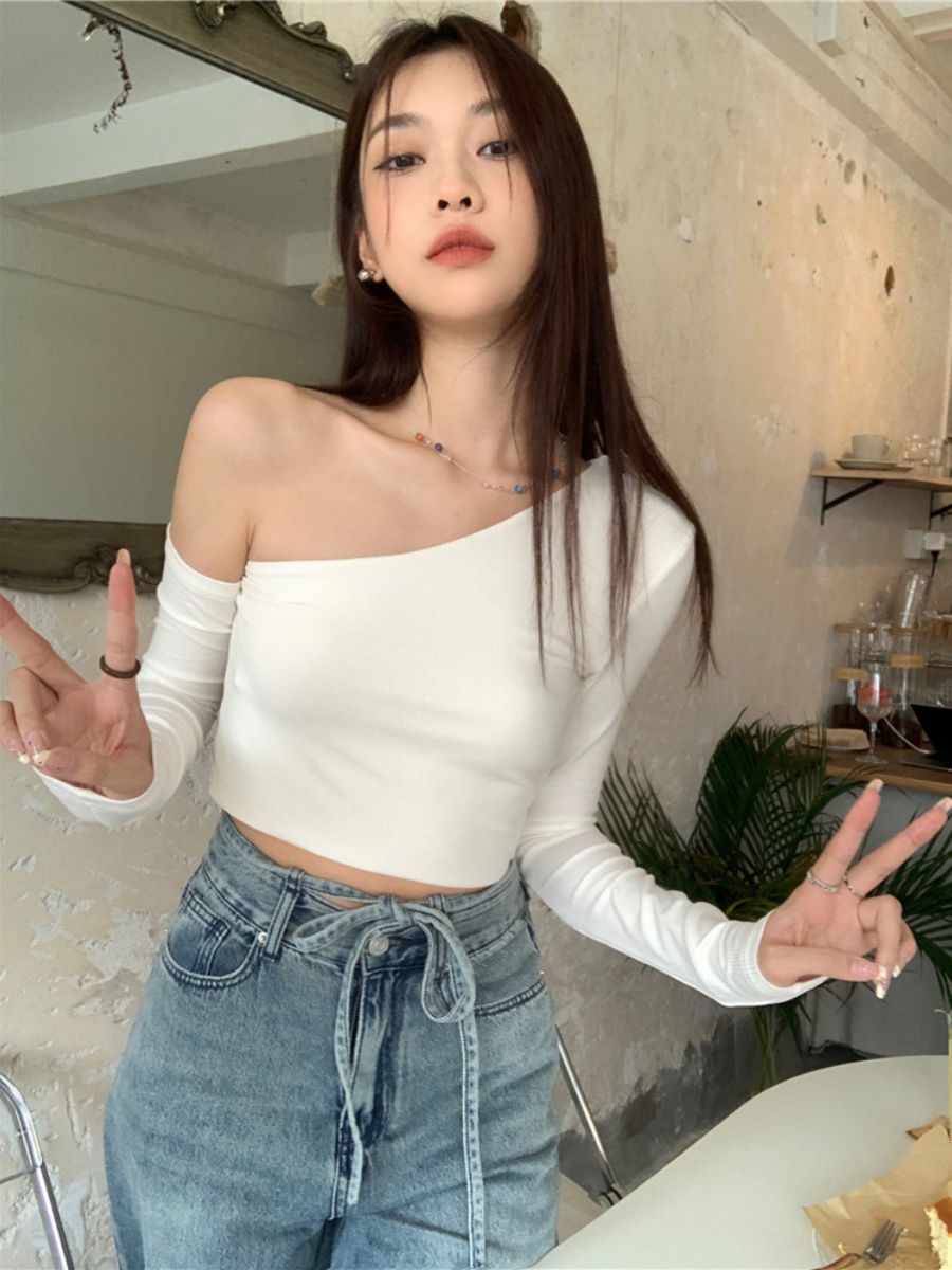 Sexy Off-Shoulder Long Sleeve T-Shirt for Women, High-Waisted Tight-Fitting Top for Dance, Y2K Style, Perfect for Girl Groups
