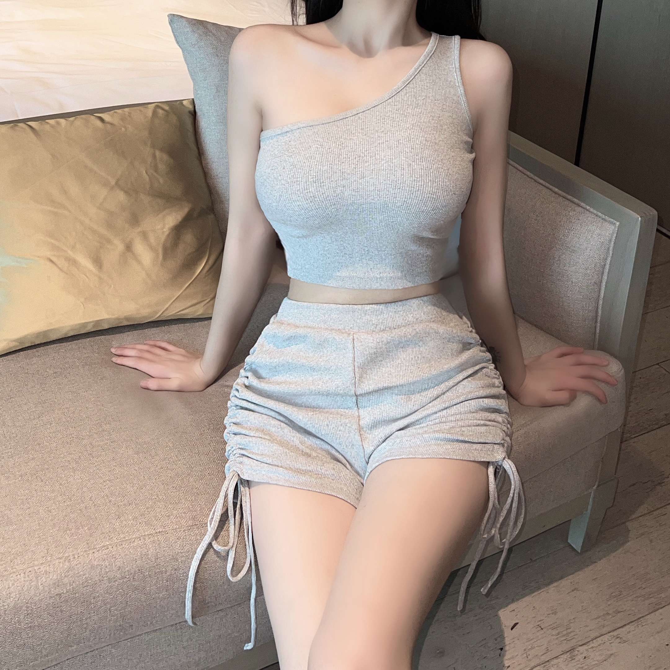 Sexy One-Shoulder Tank Top and Wide-Leg Shorts Set for Women - Summer Casual Two-Piece Outfit