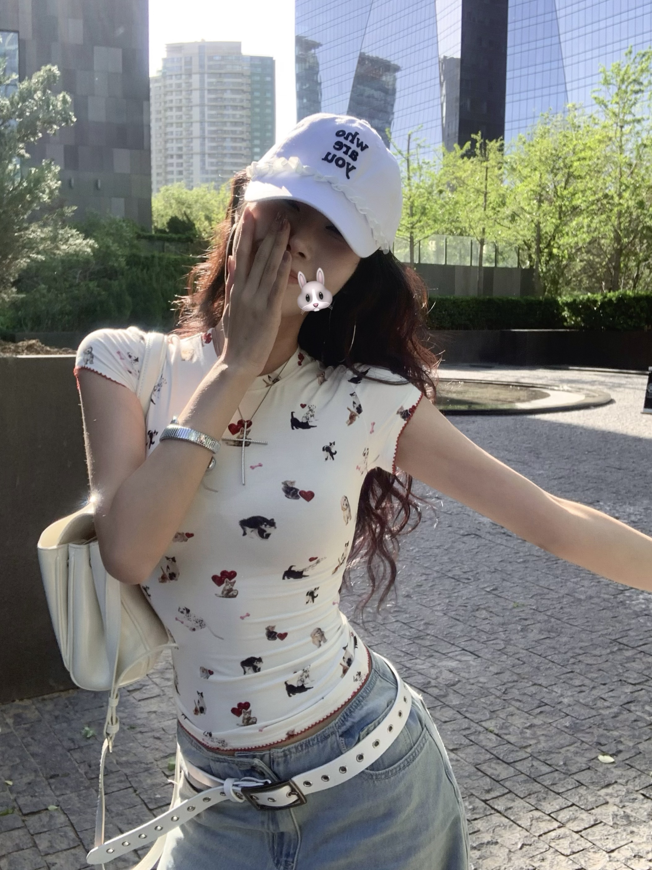 Sexy Short-Sleeve Cropped T-Shirt for Women - Tight-Fitting K-Pop Style Jazz Dance Top for Music Festival Outfits Sexy Short-Sleeve Cropped T-Shirt for Women - Tight-Fitting K-Pop Style Jazz Dance Top for Music Festival Outfits