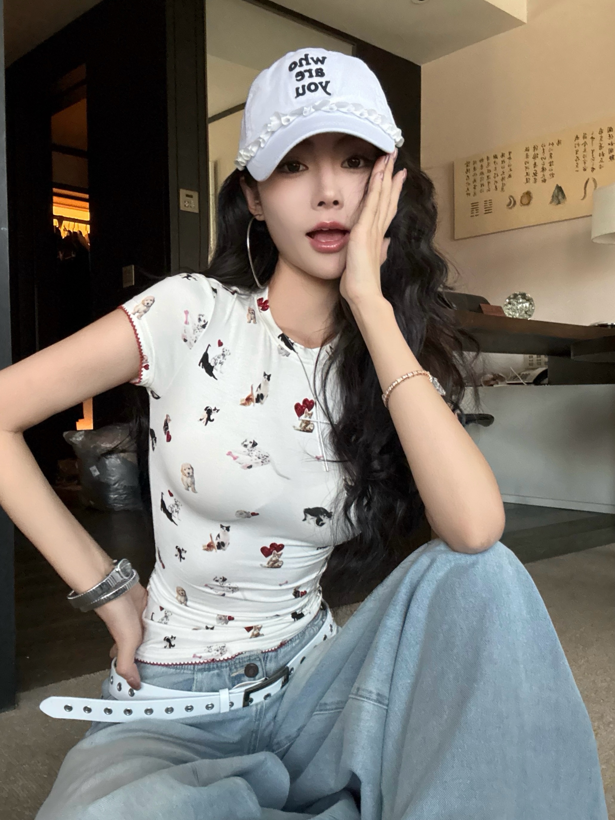 Sexy Short-Sleeve Cropped T-Shirt for Women - Tight-Fitting K-Pop Style Jazz Dance Top for Music Festival Outfits Sexy Short-Sleeve Cropped T-Shirt for Women - Tight-Fitting K-Pop Style Jazz Dance Top for Music Festival Outfits