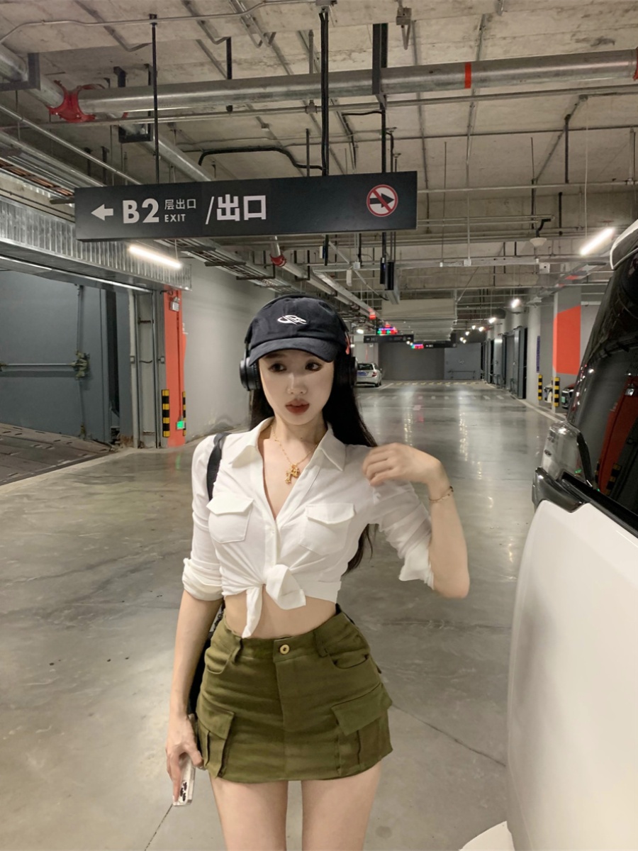 Sexy Tight-Fitting K-Pop Dance Shirt for Girls - Short Waist Top Inspired by 90s Jazz Style