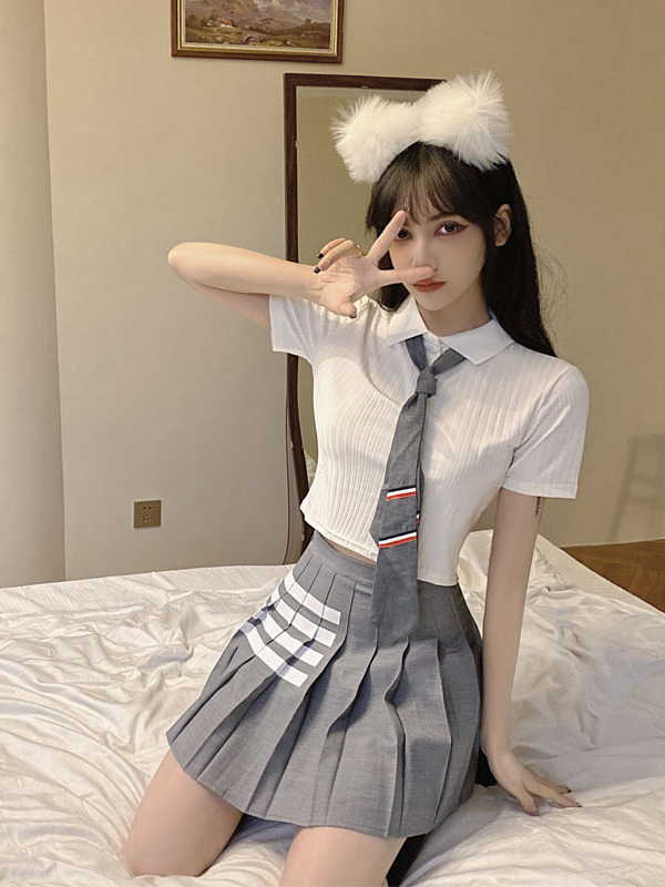 Sexy White Polo Collar Top and Pleated Skirt Set - Women's JK Uniform Inspired Beauty Salon Club Workwear Sexy White Polo Collar Top and Pleated Skirt Set - Women's JK Uniform Inspired Beauty Salon Club Workwear