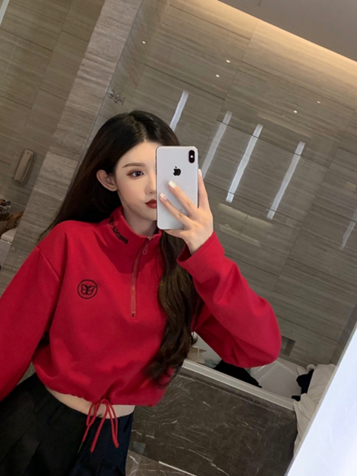 Short Jazz Dance Crop Top for Women - Thin Hoodie Style, Hot Girl Trend, Perfect for Practice and Studio Sessions Short Jazz Dance Crop Top for Women - Thin Hoodie Style, Hot Girl Trend, Perfect for Practice and Studio Sessions