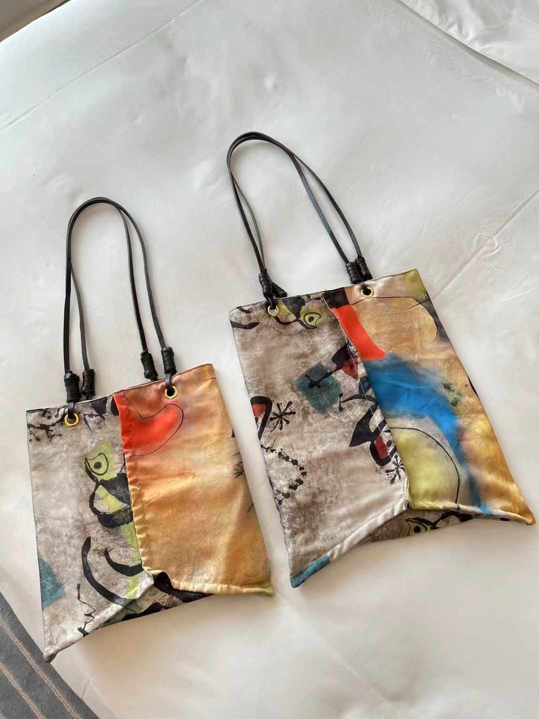 Silk Printed Art Shoulder Tote Bag - High-End Artistic Design for Women - Vacation Essential - Trendy Fashion Accessory Silk Printed Art Shoulder Tote Bag - High-End Artistic Design for Women - Vacation Essential - Trendy Fashion Accessory