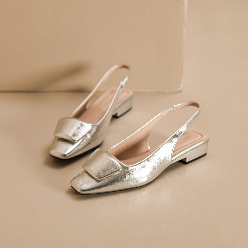 Silver Backless Low-Heeled Sandals for Women - Summer 2025 Minimalist Fashion, Closed-Toe Design, Chic Footwear