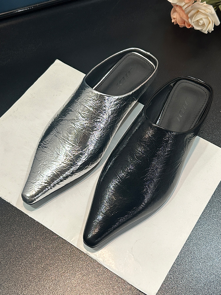 Silver Pointed Toe Slip-On Mules for Women, Low-Heeled Soft Leather Slides, Trendy Spring/Summer 2025 Fashion