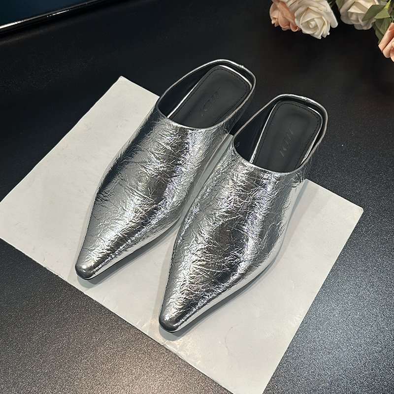 Silver Pointed Toe Slip-On Mules for Women, Low-Heeled Soft Leather Slides, Trendy Spring/Summer 2025 Fashion