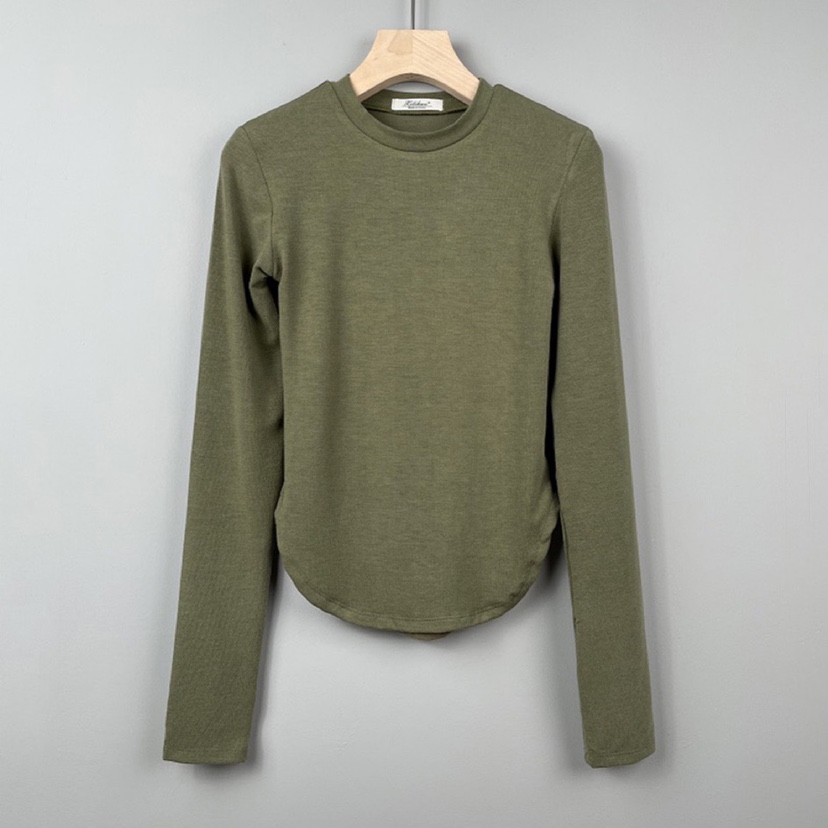 Skin-Friendly Slim-Fit Women's Long-Sleeve T-Shirt with Curved Hem - Korean Style Body-Shaping Top for Effortless Chic Skin-Friendly Slim-Fit Women's Long-Sleeve T-Shirt with Curved Hem - Korean Style Body-Shaping Top for Effortless Chic