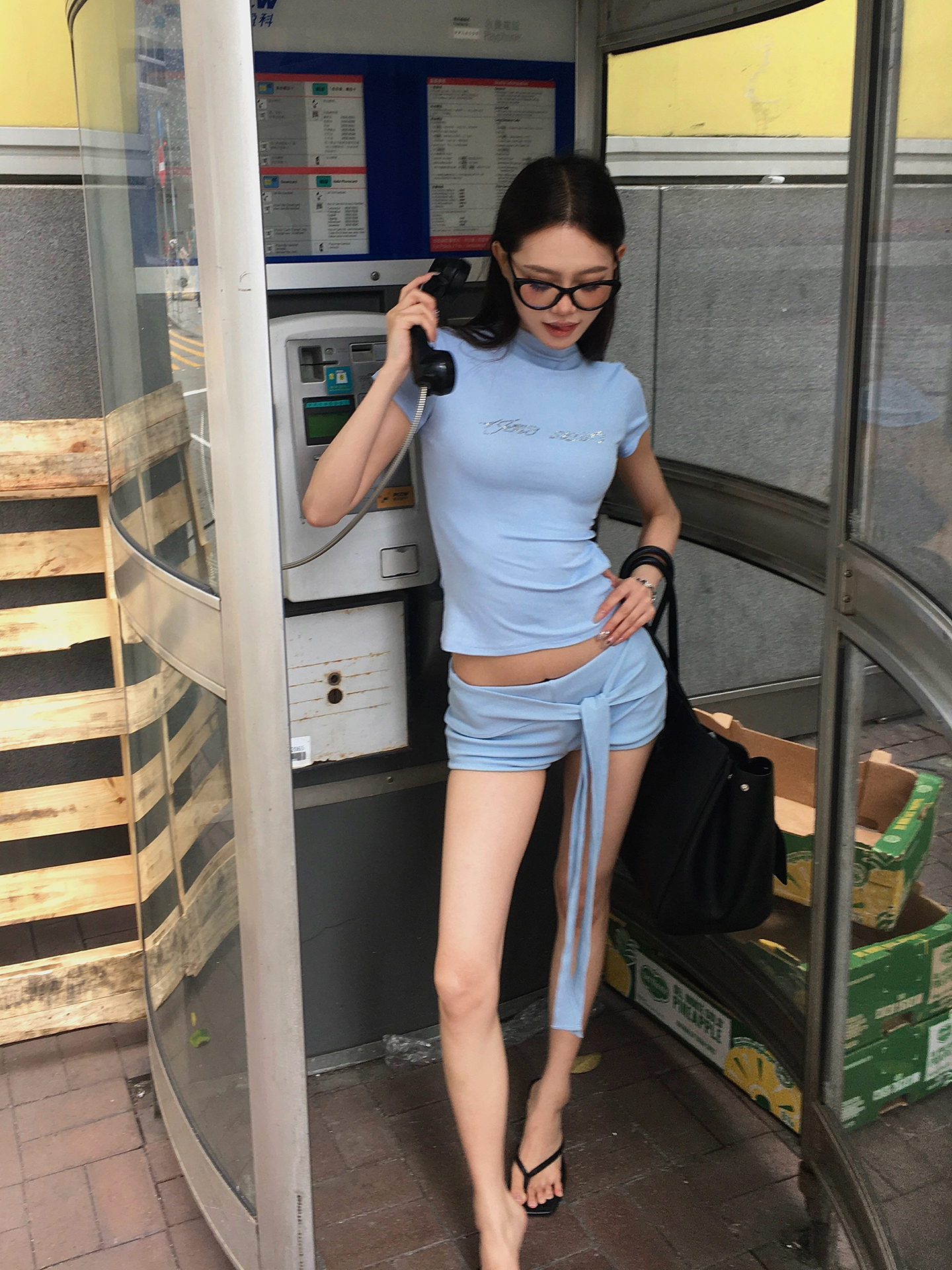 Slim Fit A-Line Casual Shorts Set with Chic Top - Versatile Minimalist Style for Effortless Everyday Looks