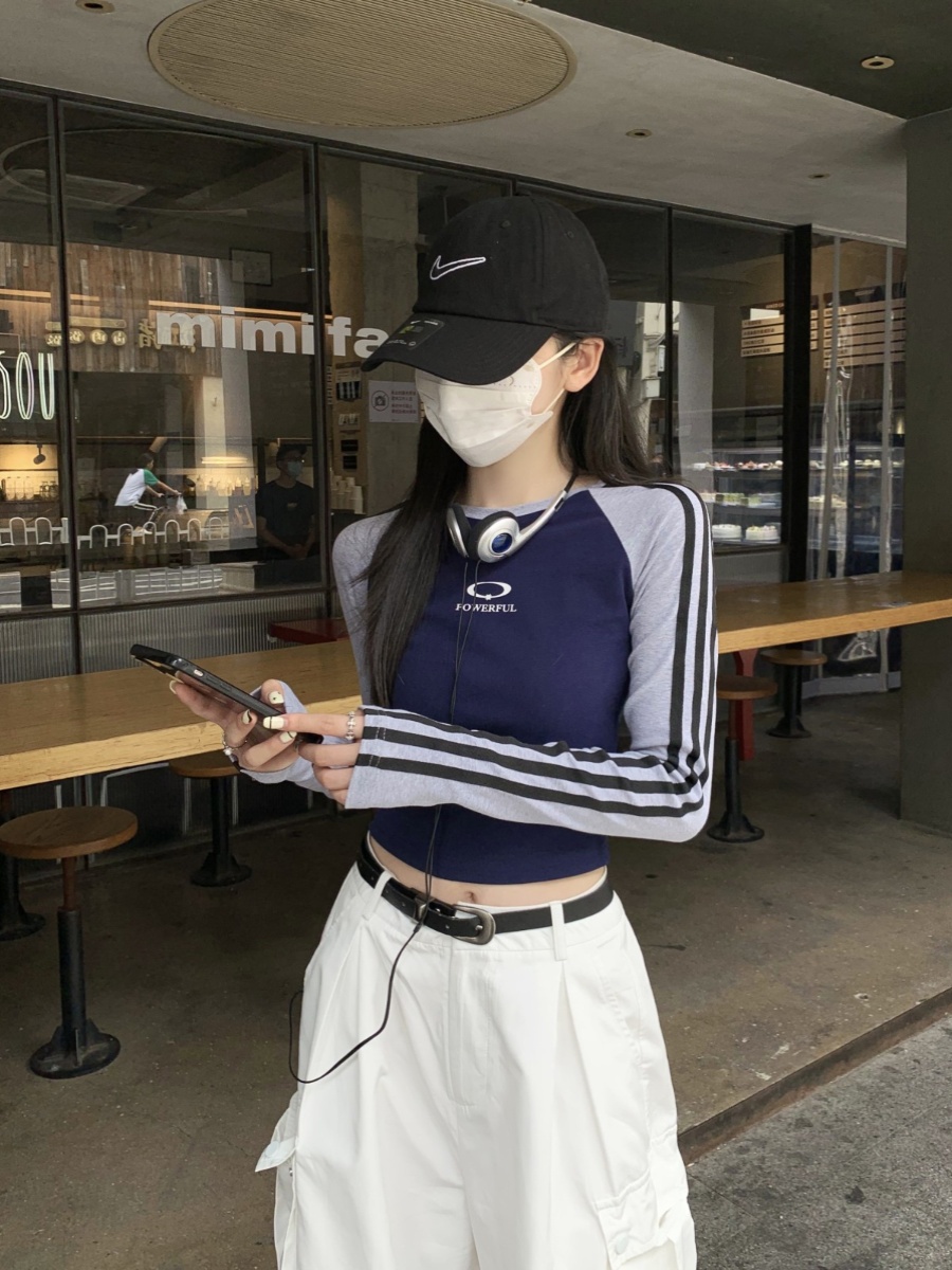 Slim Fit Color Block Long Sleeve T-Shirt for Jazz Dance - Spring Pure Desire Striped Top for 90s Inspired Style Slim Fit Color Block Long Sleeve T-Shirt for Jazz Dance - Spring Pure Desire Striped Top for 90s Inspired Style