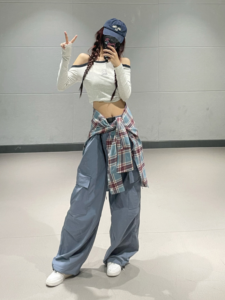 Slim-Fit High-Waisted Cargo Pants for Women – American Style Blue Elastic Dance Casual Pants for Spring Summer 2024 Slim-Fit High-Waisted Cargo Pants for Women – American Style Blue Elastic Dance Casual Pants for Spring Summer 2024