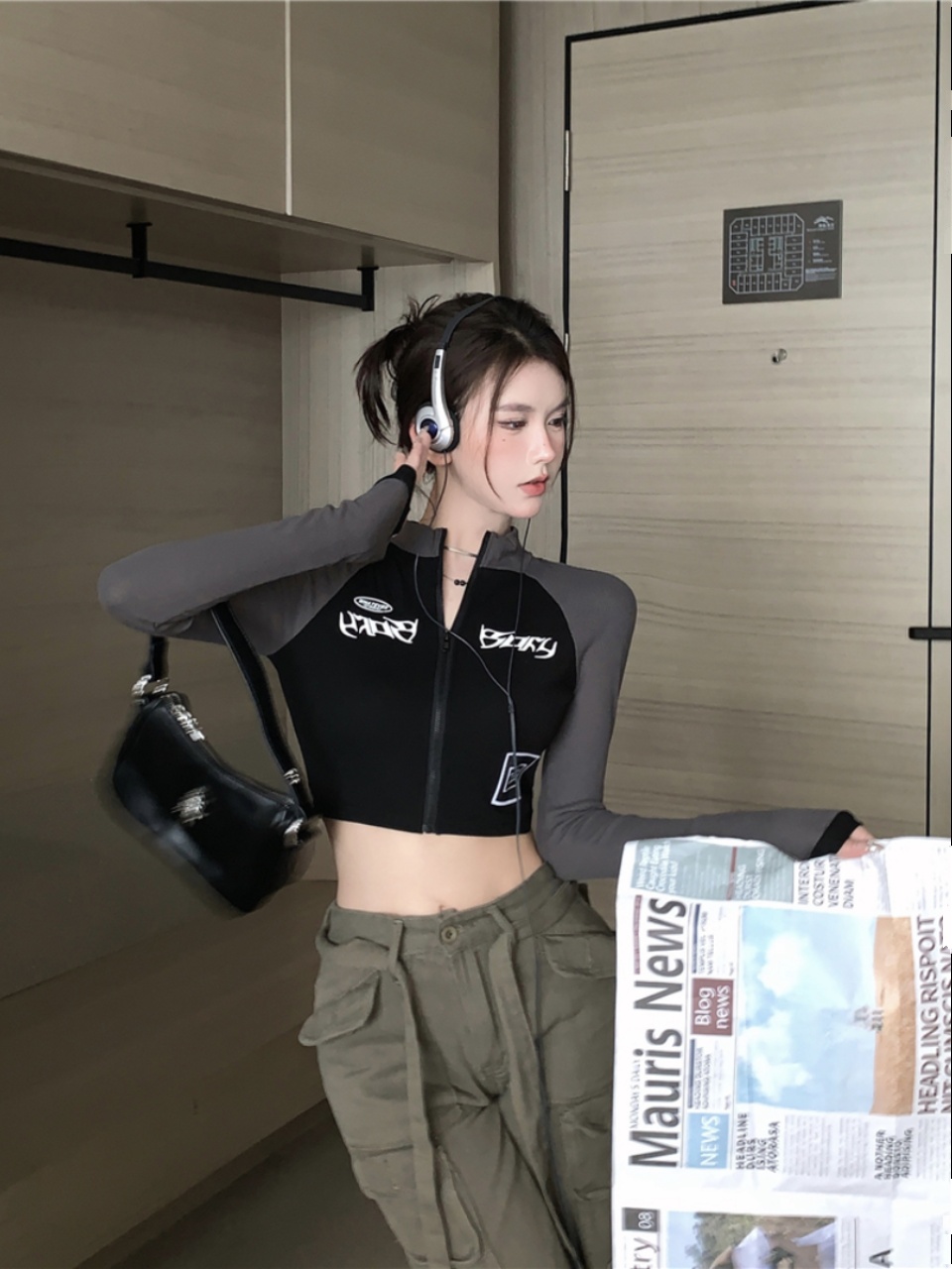 Slim Fit Long Sleeve T-Shirt for Women, European American Jazz Dance Workwear, Trendy Motorcycle Style Top Slim Fit Long Sleeve T-Shirt for Women, European American Jazz Dance Workwear, Trendy Motorcycle Style Top