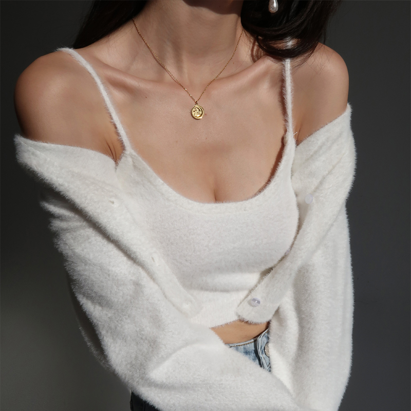 Soft Cozy Knitted Cardigan Two-Piece Set for Women - Imitation Mink Velvet Slimming Short Sweater - European American Style Soft Cozy Knitted Cardigan Two-Piece Set for Women - Imitation Mink Velvet Slimming Short Sweater - European American Style